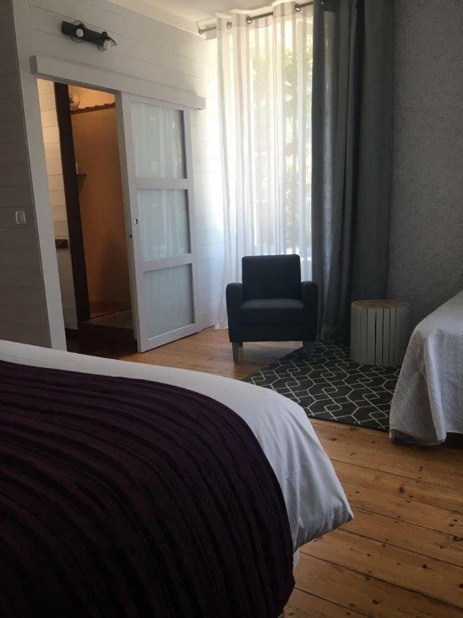 Tilleuls Et Bambous Hotel Saint-Sauveur-d'Aunis Buitenkant foto